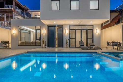 T M L-Urban 4 bedroom-independent swimming pool and KTV