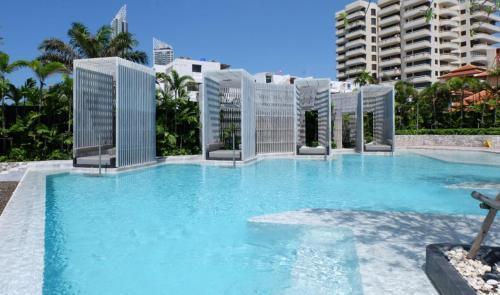 Veranda Residence Pattaya x Sea & Sky View - Tap to explore photos