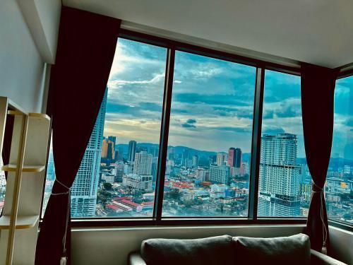 Summer suites victory house