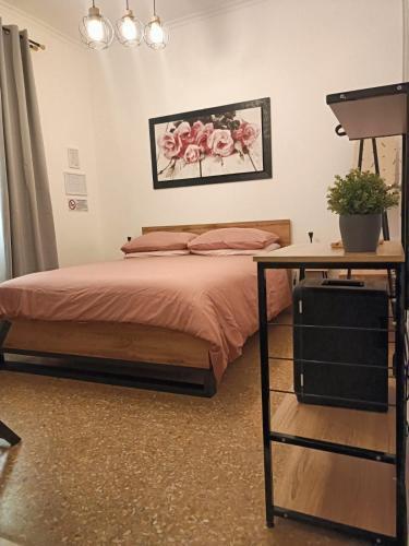 Rose Antiche Vatican B&B - Tap to explore photos