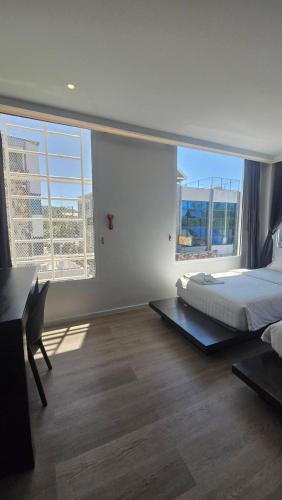 P168 Hostel Samui Room Type - Triple Room with Private Bathroom