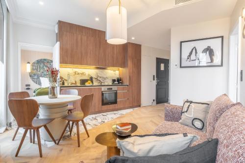 Yuna Saint-Germain-des-Prés - Serviced Apartments - Tap to explore photos