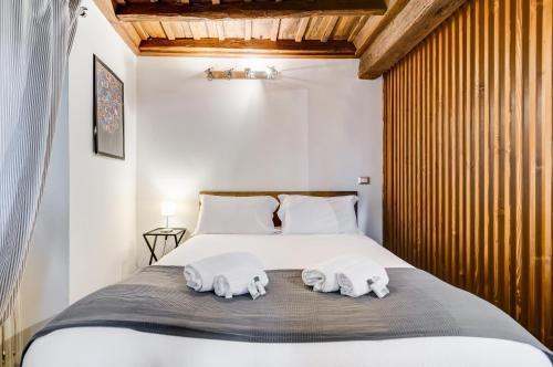 Chiavari Apartment - Tap to explore photos
