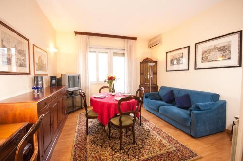 Vatican Balcony Room Type - Apartment with Balcony