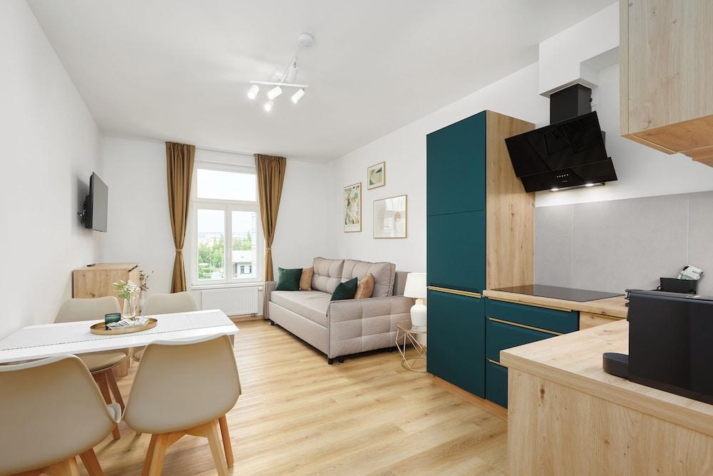 Residence 44 Room Type - Deluxe Apartment, 1 Bedroom, City View