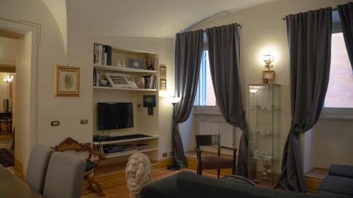 MGPGroup Guest House Navona - Tap to explore photos