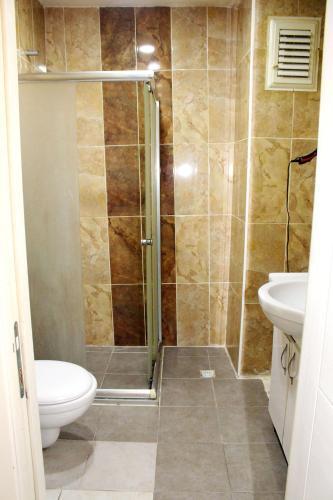 Avist Hotel Avcılar Room Type - Quadruple Room with Shared Bathroom Avist Hotel Avcılar Room Type - Quadruple Room with Shared Bathroom