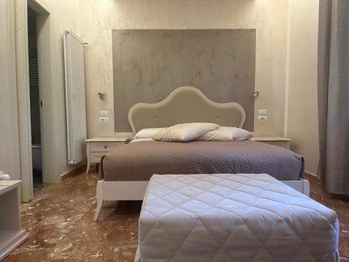 ComfortHouse LaVilla Room Type - Deluxe Double Room (2 Adults + 1 Child) ComfortHouse LaVilla Room Type - Deluxe Double Room (2 Adults + 1 Child)