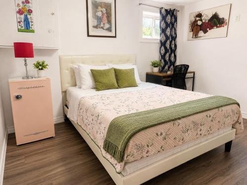 TononHouse Room Type - Queen Room