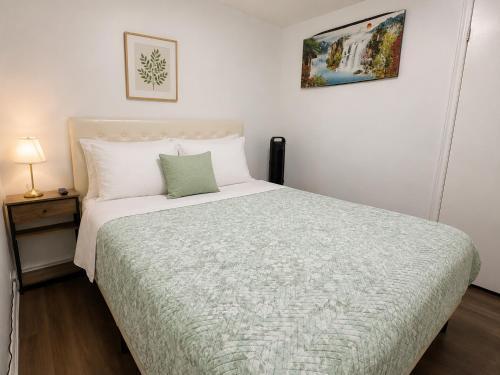 TononHouse Room Type - Queen Room