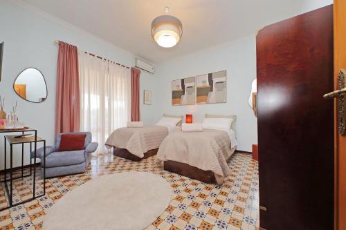 Villa Gisi Guest House Room Type - Twin Room with Private Bathroom Villa Gisi Guest House Room Type - Twin Room with Private Bathroom