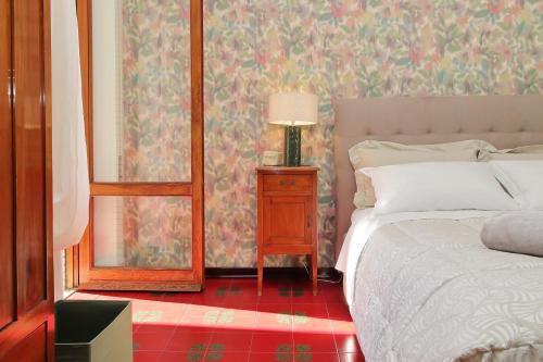 Villa Gisi Guest House - Tap to explore photos
