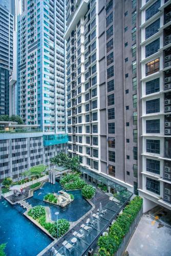 188 Suites KLCC by CoBNB - Tap to explore photos