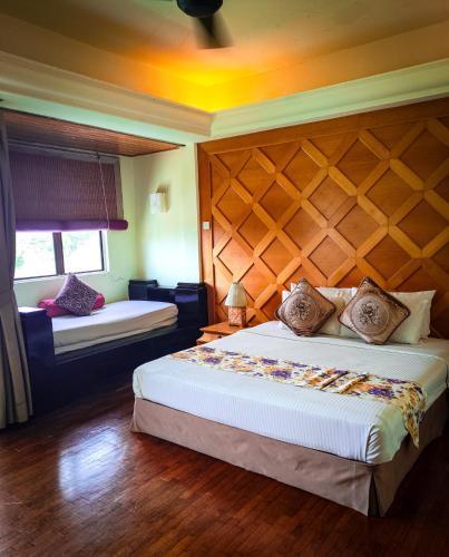 Langkawi Lagoon Resort Seaview - Tap to explore photos