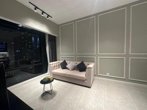 The Axon Suites Bukit Bintang KLCC By SKYSCRAPER - Tap to explore photos