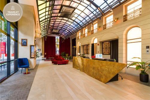 Main gallery