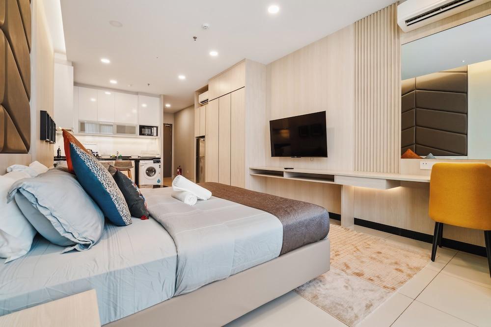 Societe Hartamas Room Type - Deluxe Studio, City View