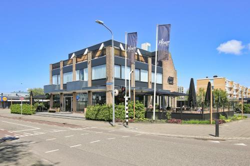 Boutique Hotel Hans - Amsterdam Schiphol Airport - Tap to explore photos