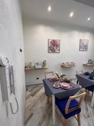 Suites Matteotti 57 - Tap to explore photos