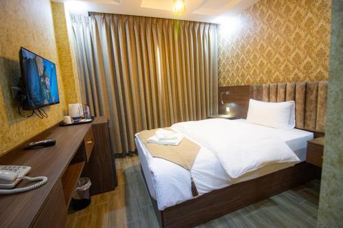 Beirut Hotel 2