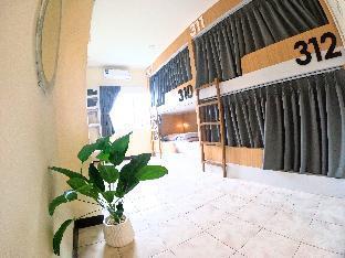 KPOP Hostel Room Type - Dormitory Room - Mixed