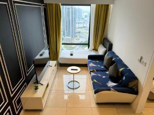 Axon Serviced Suites Kuala Lumpur - Tap to explore photos