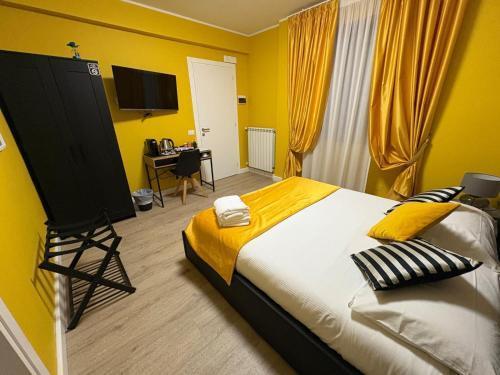Casa flowers Room Type - Large Double Room