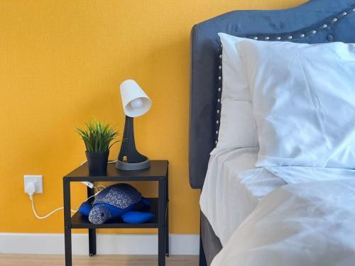 Cozy & Central 2BR Continew Apt Near IKEA and TRX - Tap to explore photos