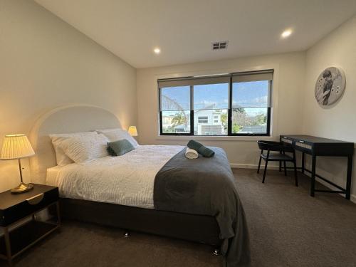 Altona entire 3 bedrooms house