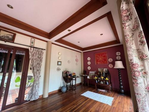 Baan Suvarnabhumi Villa entire 5 beds private pool on hill side - Tap to explore photos