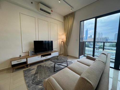 TRION 2, KLCC TRX IKEA at Chan Sow Lin, Kuala Lumpur by One Guesthouse - Tap to explore photos