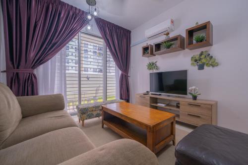 Zen 3-bedroom w pool 6 pax - Semarak - Tap to explore photos