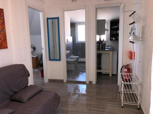 Lungomare Duca degli Abruzzi 28 Guest House - Tap to explore photos
