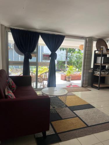 Little Chenang Cottage Guesthouse 5 min walking to beach - Tap to explore photos