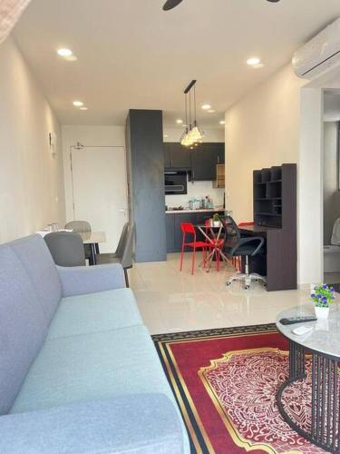 Cozy kenwingston platz kl 2-5pax 2BR&2BR Klcc view pakin netflx 375 - Tap to explore photos