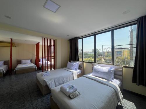 Maland House Hostel - Pattaya soi 14 Saisong Road - Tap to explore photos