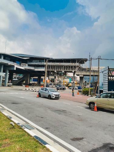 Titiwangsa Monorial MRT LRT Station to Bukit Bintang Pavilion playground WTC HKL - Tap to explore photos