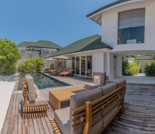 Siyam World Maldives - 24-Hour Premium All-inclusive with Free Transfer