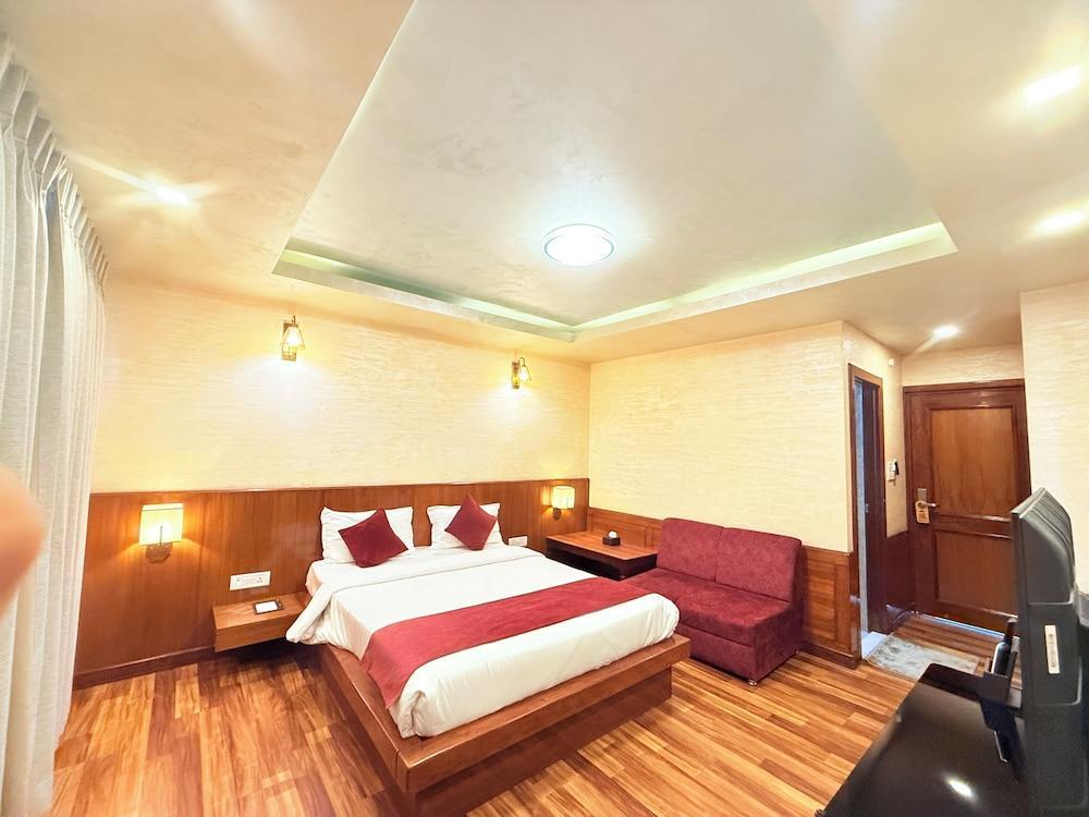 Hotel Nova Nook Room Type - Deluxe Double or Twin Room