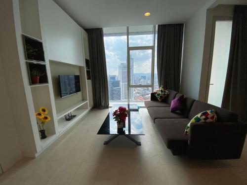 KLCC Sky Villa Suites Platinum - Tap to explore photos