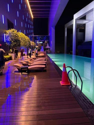 KLCC Sky Villa Suites Platinum - Tap to explore photos
