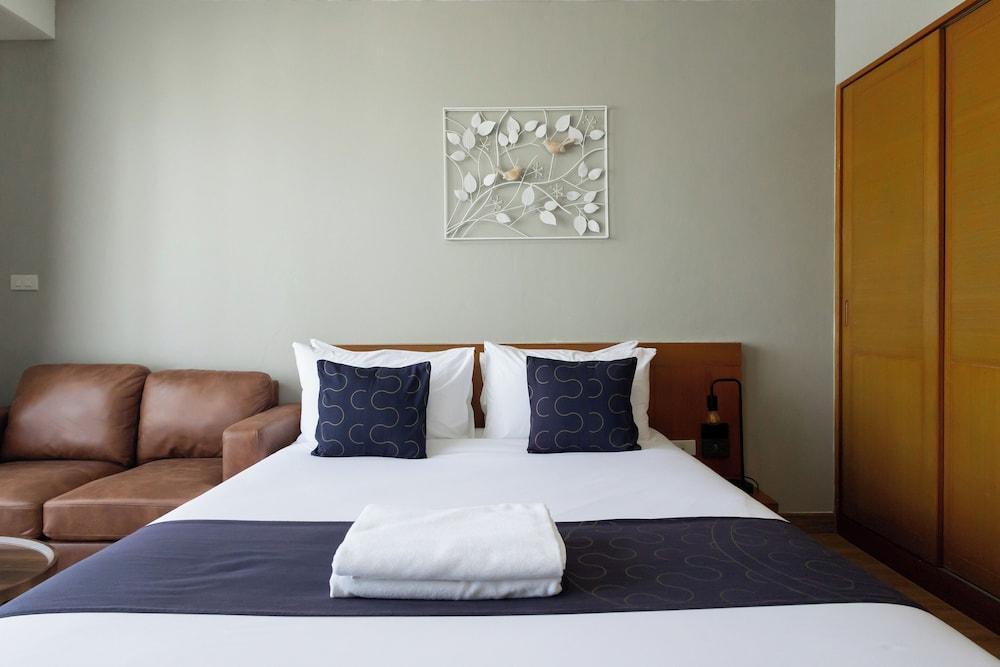 Nature Boutique Hotel Ratchayothin Room Type - Junior Studio Suite, 1 Queen Bed Nature Boutique Hotel Ratchayothin Room Type - Junior Studio Suite, 1 Queen Bed