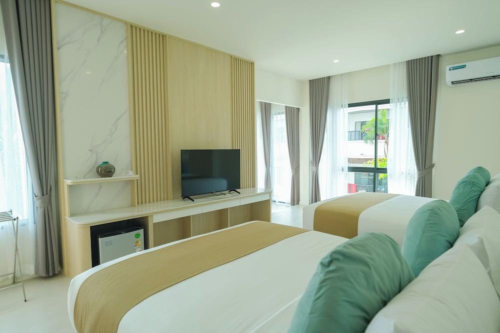 Assa Pool Villa Jomtien Beach Pattaya - Tap to explore photos