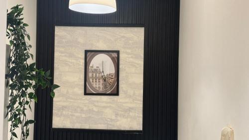 Vista Partition Room in Tecom Near Internet City Metro - Tap to explore photos