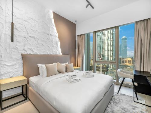 SmartStay at Grande Signature - Downtown Dubai City Views - Brand New Luxury Apartments - Tap to explore photos