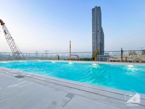 Chic 1-BR Apt & Balcony in Binghatti Heights - Tap to explore photos