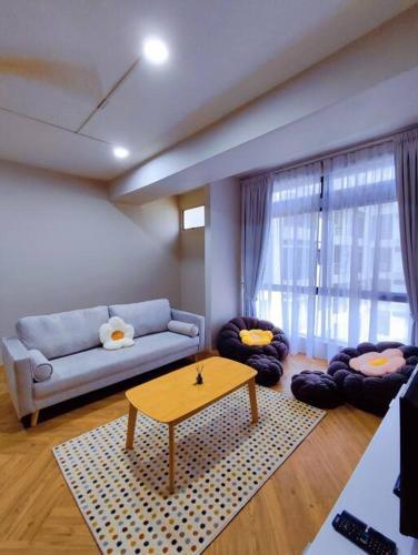 New Family Suite 2bdrms 8pax by AJ Home - Tap to explore photos