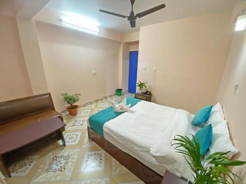 Hotel Resunga Arjun - Tap to explore photos