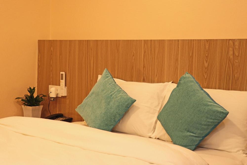 Hotel Resunga Arjun - Tap to explore photos