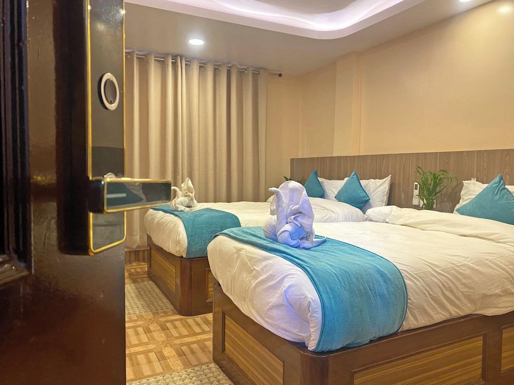 Hotel Resunga Arjun Room Type - Deluxe Double or Twin Room, City View